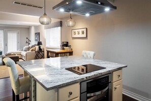 冷蔵庫、食器洗い機