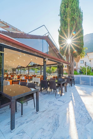 Terassi/patio