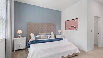 2 bedrooms, desk, iron/ironing board, travel crib