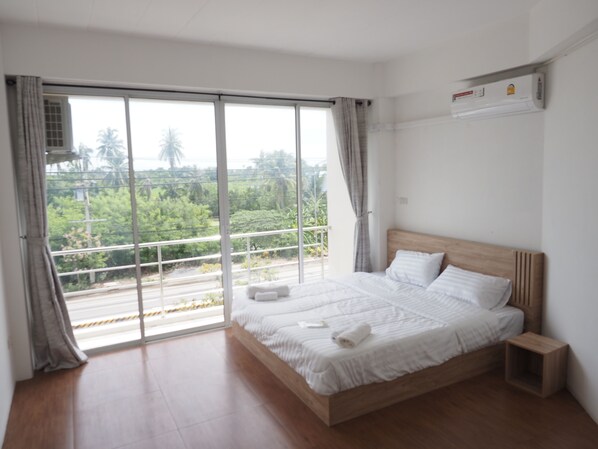 Wi-Fi gratuit, draps fournis