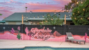 Pool - The Cactus Rose: Heated Pool, Putterball & Bocce! (Glendale)