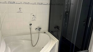 Nicht klassifiziertes Bild, 2 von 21, Schaltfläche