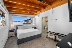 7 chambres, fer et planche à repasser, lit parapluie, Wi-Fi gratuit