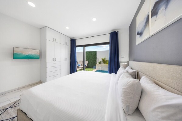 2 bedrooms, in-room safe, travel crib, free WiFi