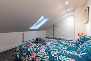 2 slaapkamers, een strijkplank/strijkijzer, gratis wifi