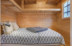 4 bedrooms, free WiFi