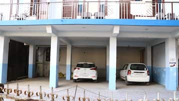 Free self-parking