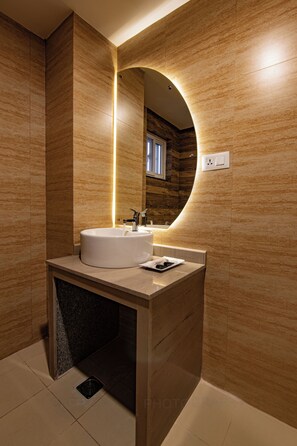 Gratis toiletartikelen, pantoffels, handdoeken, zeep