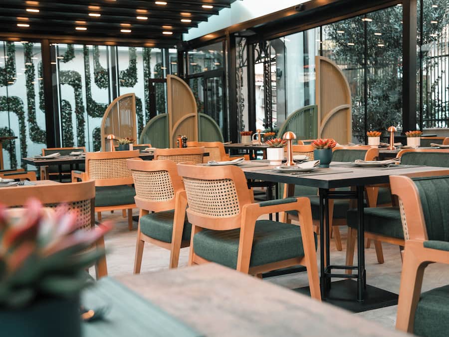 Breakfast, lunch and dinner served