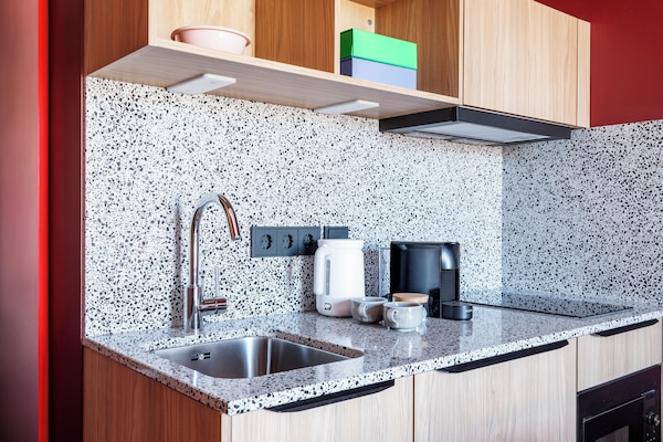 Cafetera/tetera, tetera/pava eléctrica