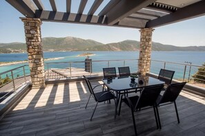 Standard-Villa, Whirlpool, Meerblick | Balkon