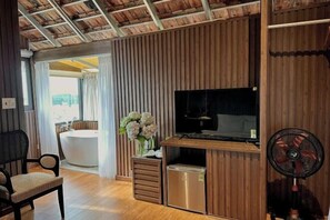 Individuelt dekorert, individuelt innredet og skrivebord