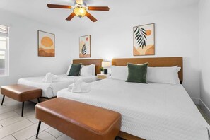 5 chambres, fer et planche à repasser, Wi-Fi, draps fournis