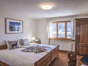 2 quartos, berço de viagem, Wi-Fi de cortesia