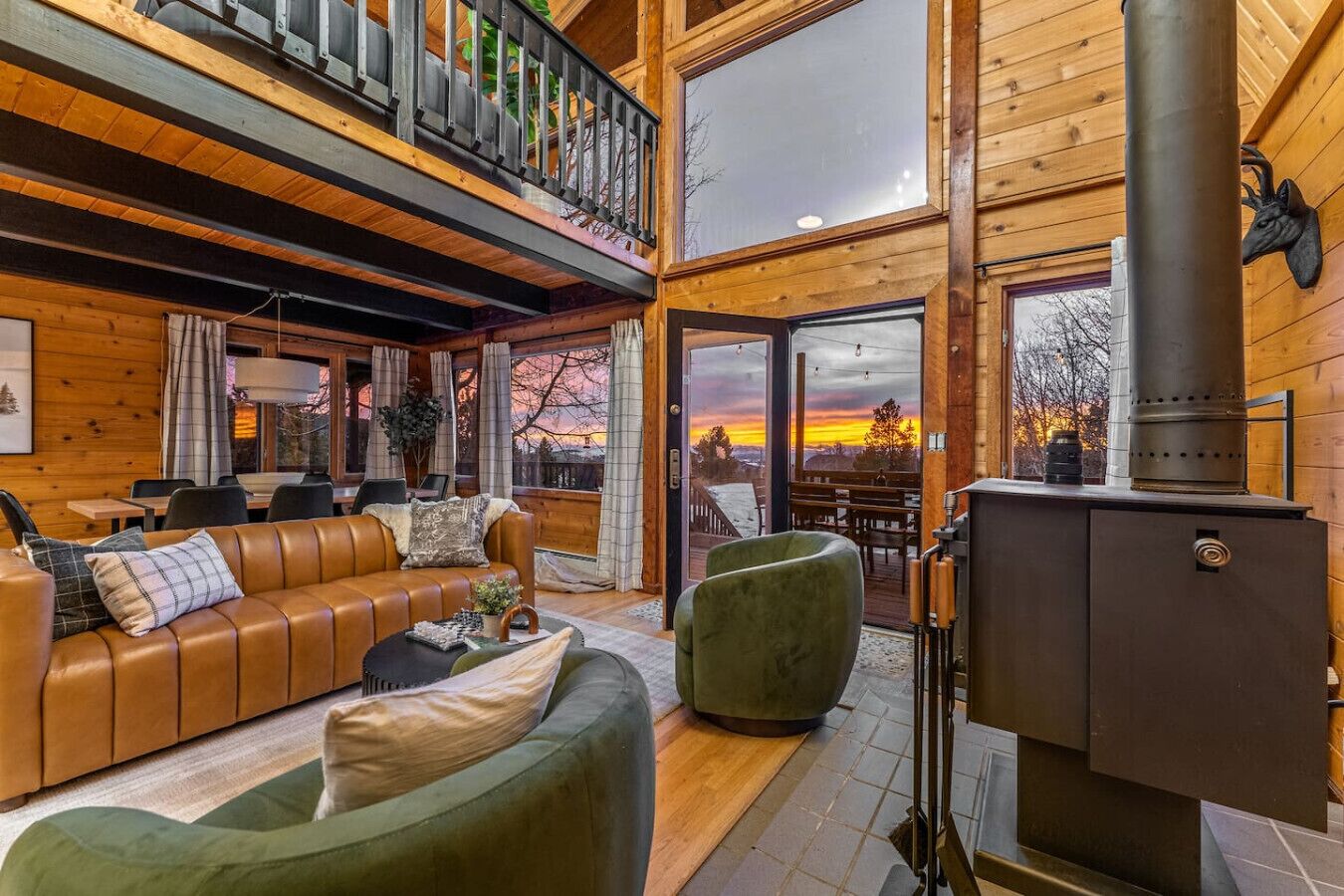 TV, fireplace, video games, table tennis