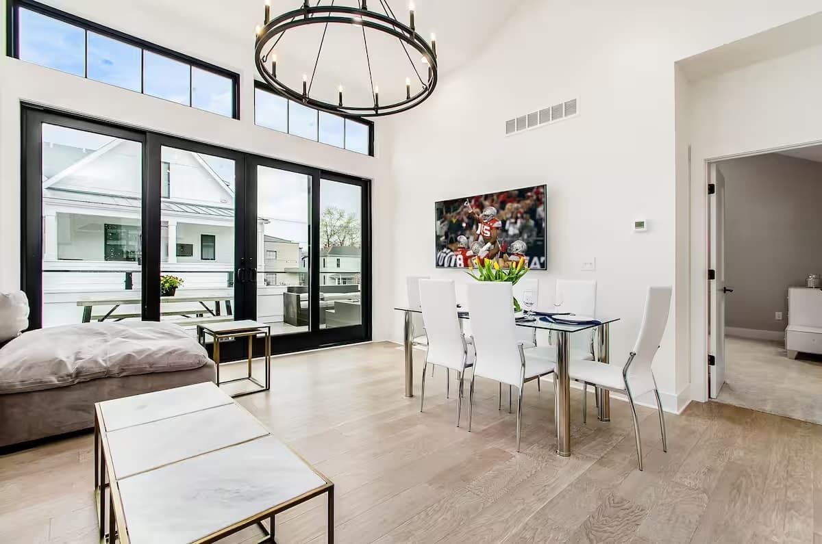 Short North & Downtown & Osu | Near High Street | Free Parking | 5,800+ Reviews - Upper Arlington, OH