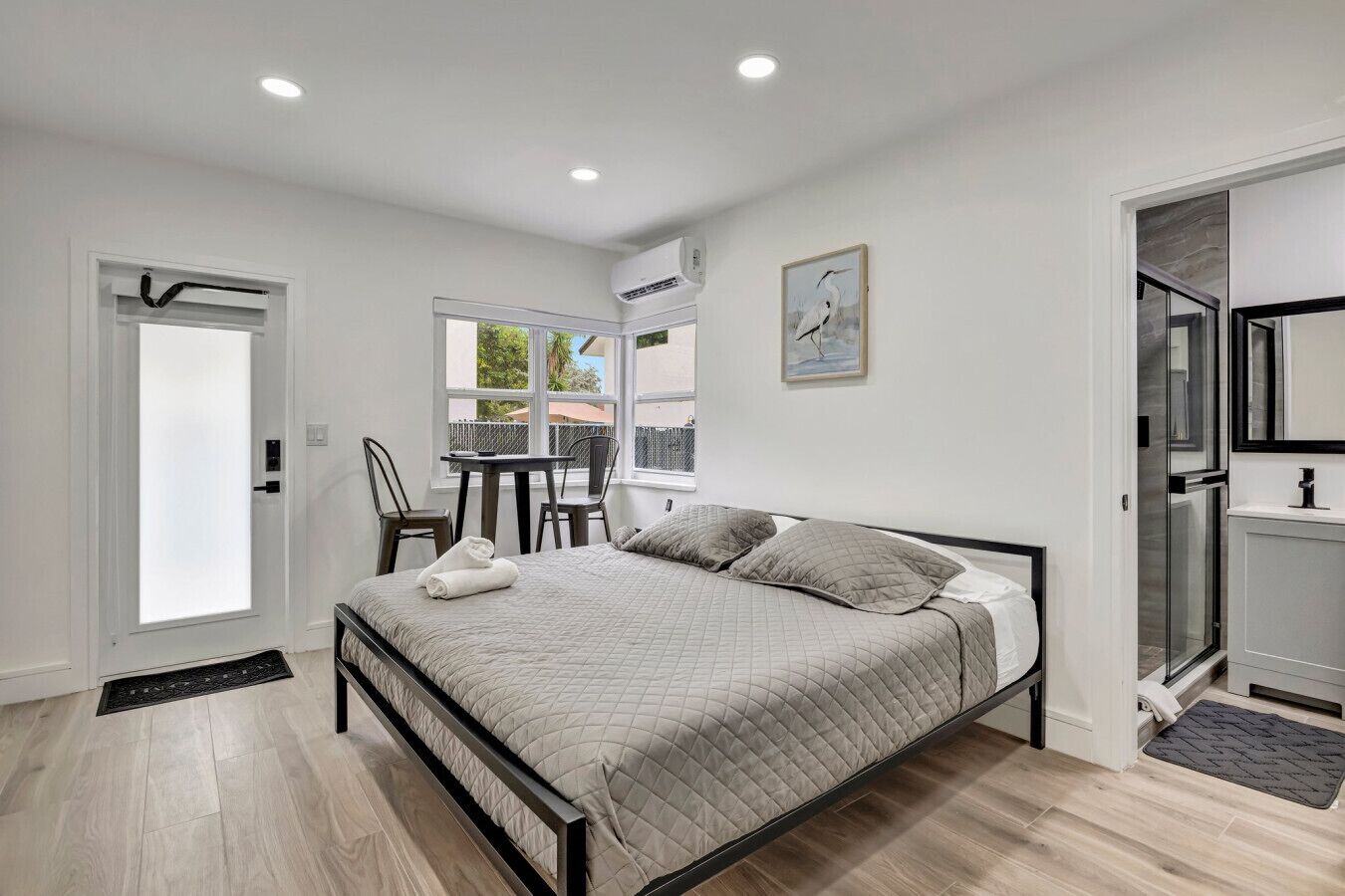 Desk, iron/ironing board, travel cot, free WiFi