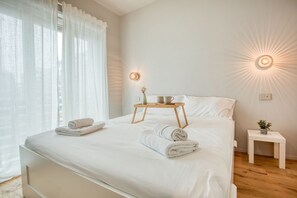 Bügeleisen/Bügelbrett, WLAN, Bettwäsche