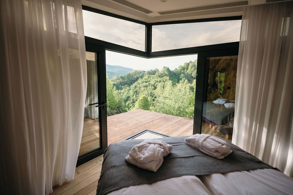 Minibar, in-room safe, individually decorated, laptop workspace