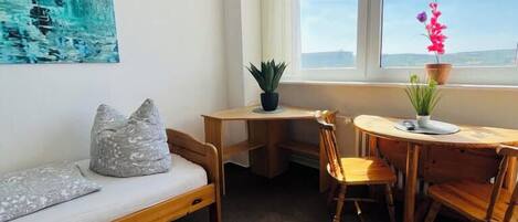 Basic Room, 2 Twin Beds | 1 bedroom, individually decorated, individually furnished, free WiFi