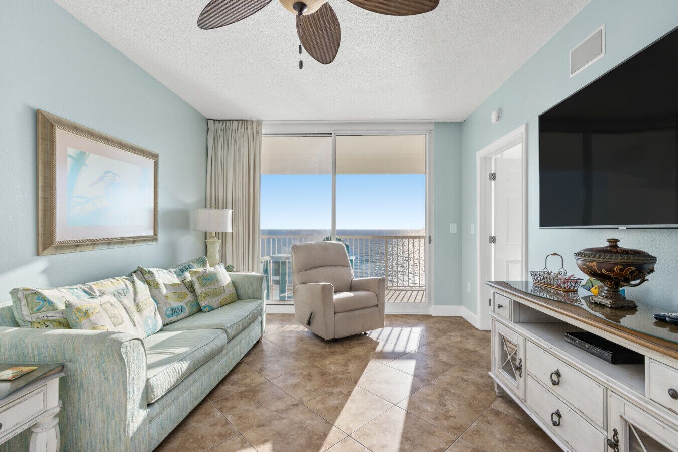 Smart TV, table tennis