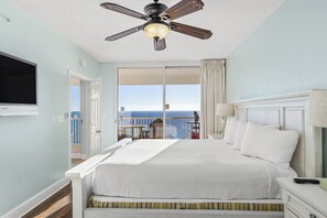 2 bedrooms, iron/ironing board, free WiFi, bed sheets - T2 Unit 1102 - Majestic Beach Resort - Deluxe 2BR 2BA - Sleeps 6 (Panama City Beach)