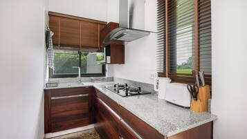 Comfort-Villa, Talblick | Eigene Küche