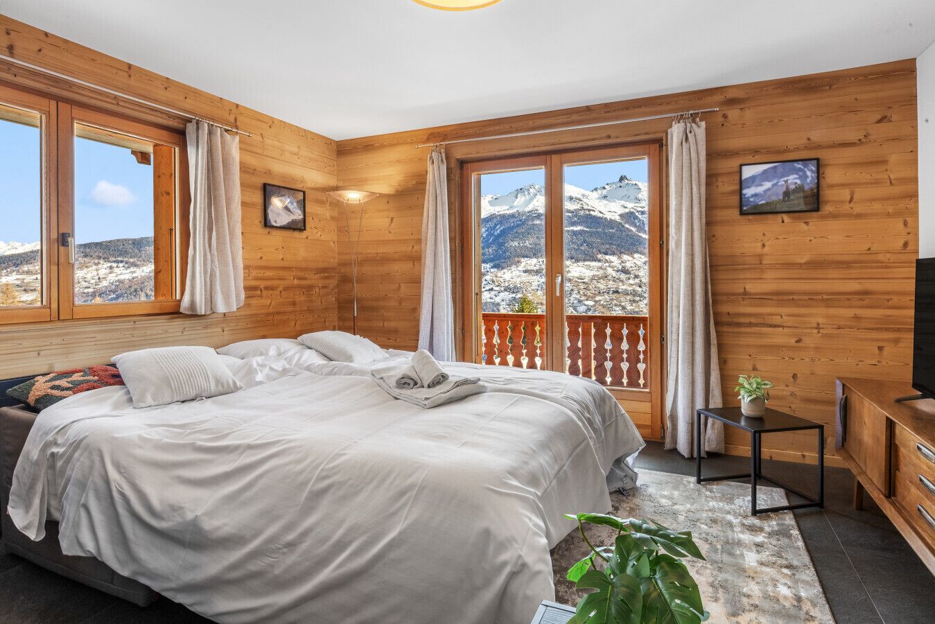 熨斗/熨衣板、免费 WiFi、床单