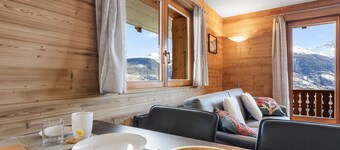 Ski in/ski out apartment - 4 Vallées ski area