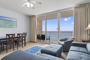 TV, ping pong - Official Majestic Beach Resort - T1 1207 - Small 2BR 2BA - Sleeps 6 (Panama City Beach)