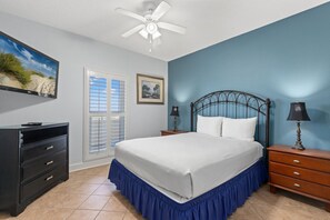 2 chambres, fer et planche à repasser, lit parapluie, Wi-Fi gratuit