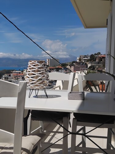 CHRYSO APARTMENT