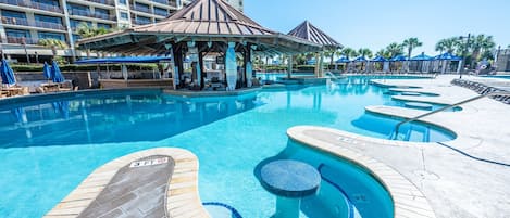 Una piscina techada, una piscina climatizada
