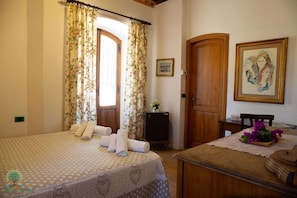 Classic Room | 1 bedroom, free WiFi