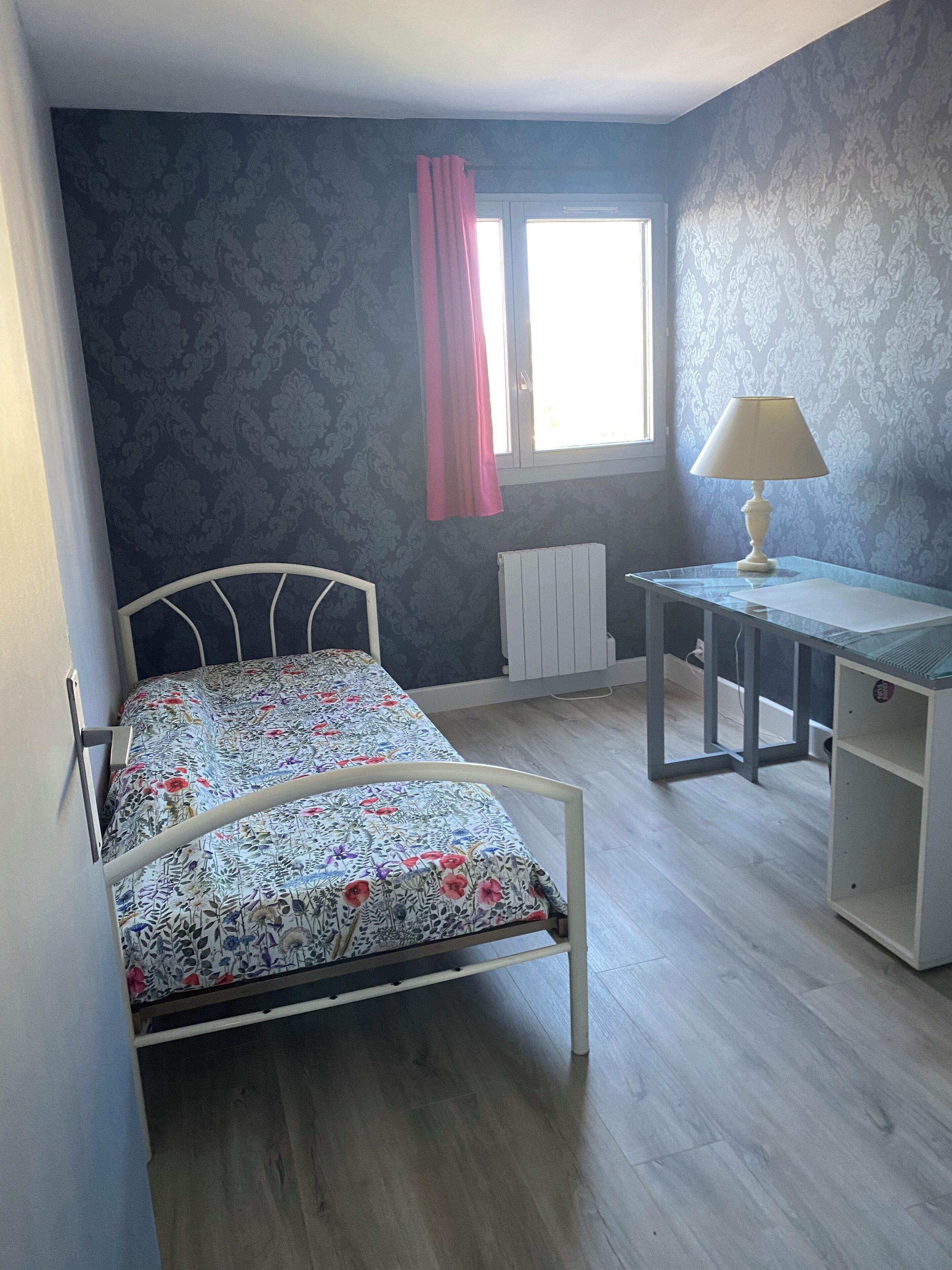 3 bedrooms, iron/ironing board, WiFi