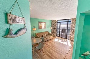 TV, offices - Direct Oceanfront 1 BR, Warm Swimming Pools,Views! (North Myrtle Beach)