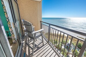 Property grounds - Direct Oceanfront 1 BR, Warm Swimming Pools,Views! (North Myrtle Beach)