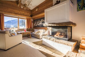 Living area - Buccara Penthouse Apartment Kitzbuhel (Kitzbühel)