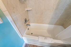 Shower, hair dryer - Studio, North Myrtle Beach (North Myrtle Beach)