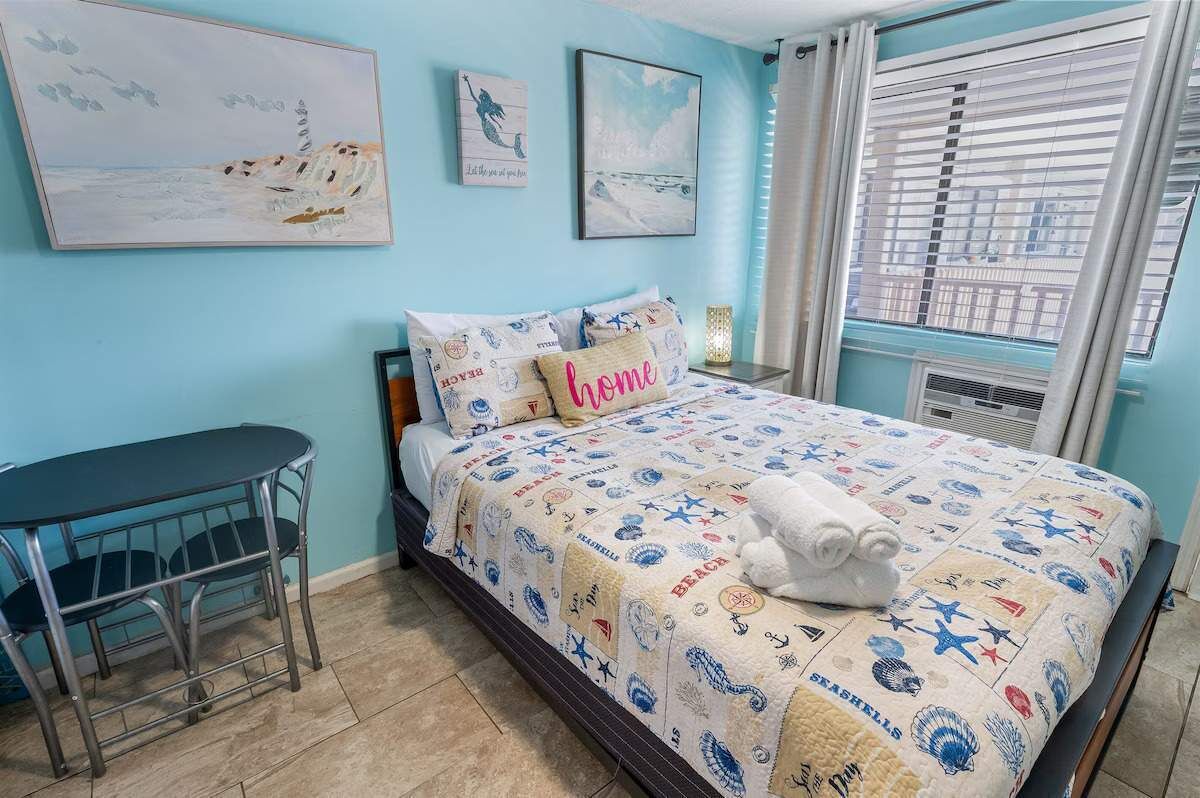 1 makuuhuone, silitysrauta/-lauta, ilmainen Wi-Fi, vuodevaatteet