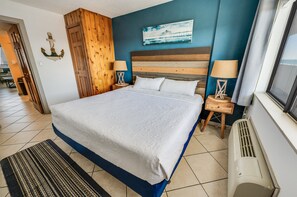 1 bedroom, desk, iron/ironing board, free WiFi - King Honeymoon, Beautiful Views, Bluewater, Pools! (Myrtle Beach)