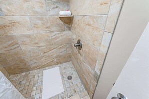 Jetted tub, hair dryer, towels - Oceanfront View, Renovated,Boardwalk Resort,Pools! (Myrtle Beach)
