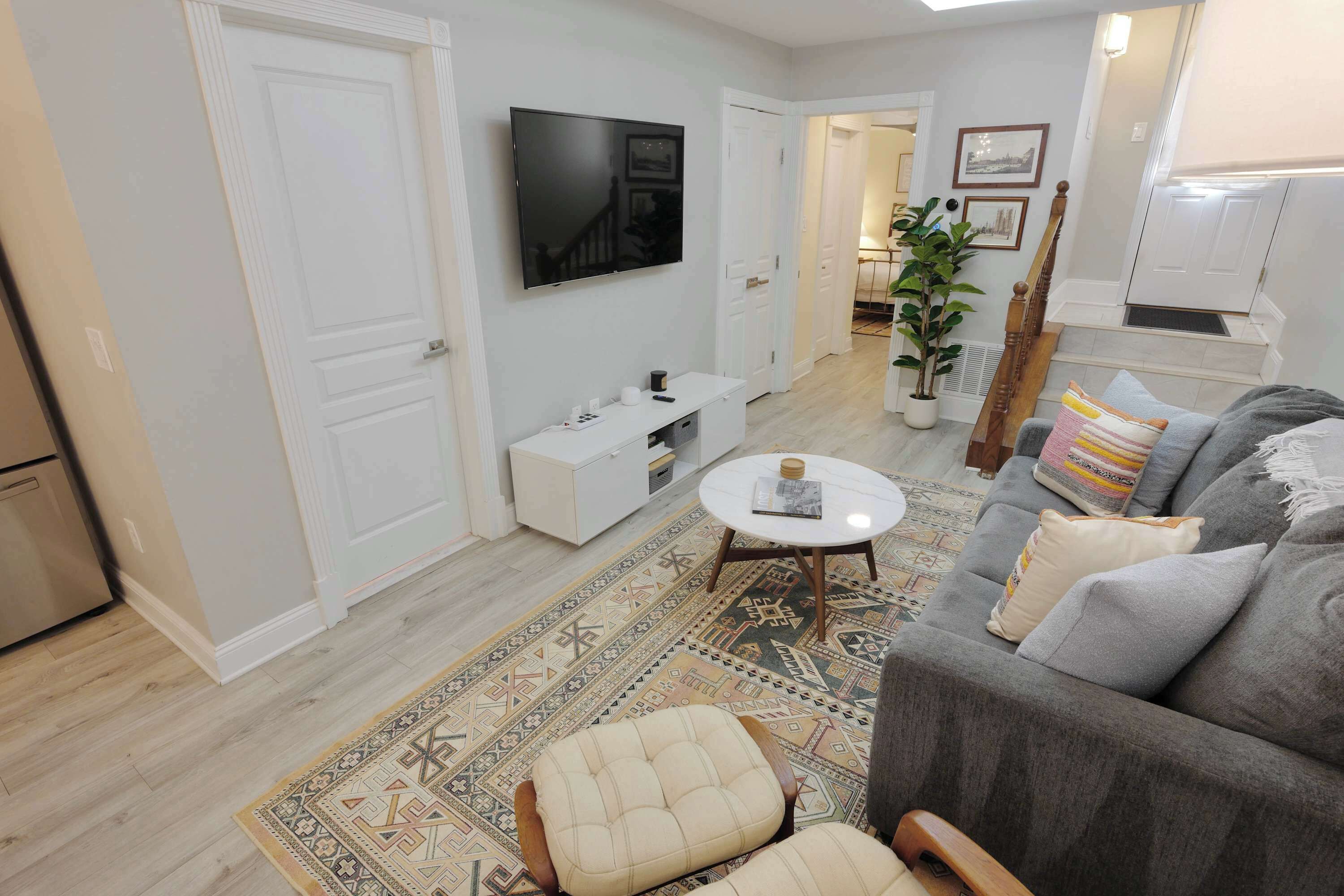 Stellar Stay Near Metro + Parking - Washington D. C., DC