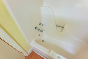 Unclassified image, 4 of 11, button