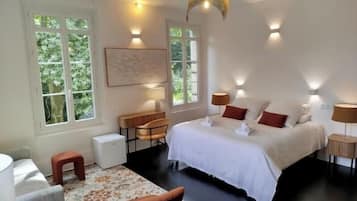 1 chambre, fer et planche à repasser, Wi-Fi, draps fournis