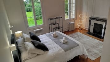 1 chambre, fer et planche à repasser, Wi-Fi, draps fournis