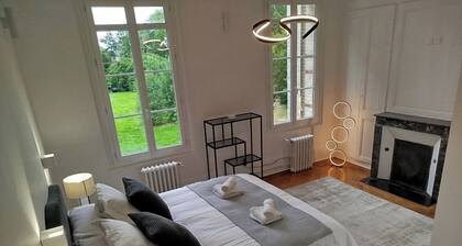 Queen Double Room, Boutique HĂŽtel ChĂąteau Loyd & Spa, Pays de Caux