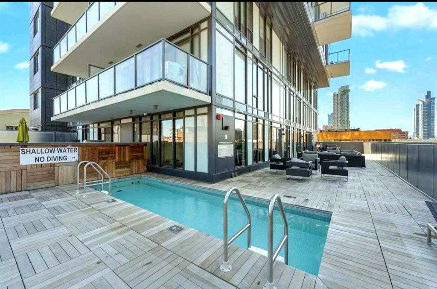 Piscine extérieure, piscine chauffée