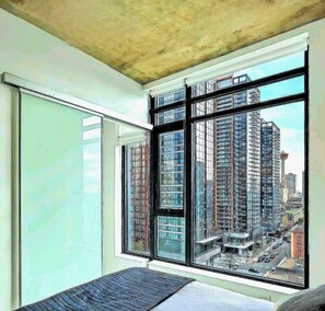 Interior - Luxurious Condo w/ Breathtaking Tower Views | Heart of Downtown (Calgary)