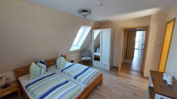 2 Schlafzimmer, kostenloses WLAN, BettwÀsche